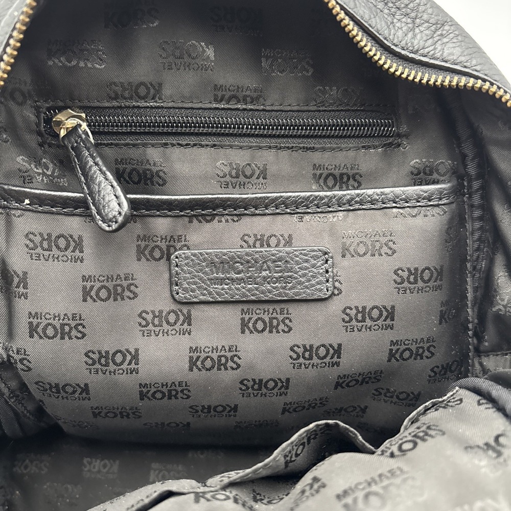 Michael Kors Abbey Black Pebbled Leather Medium Studded Backpack EUC - Picture 6 of 12